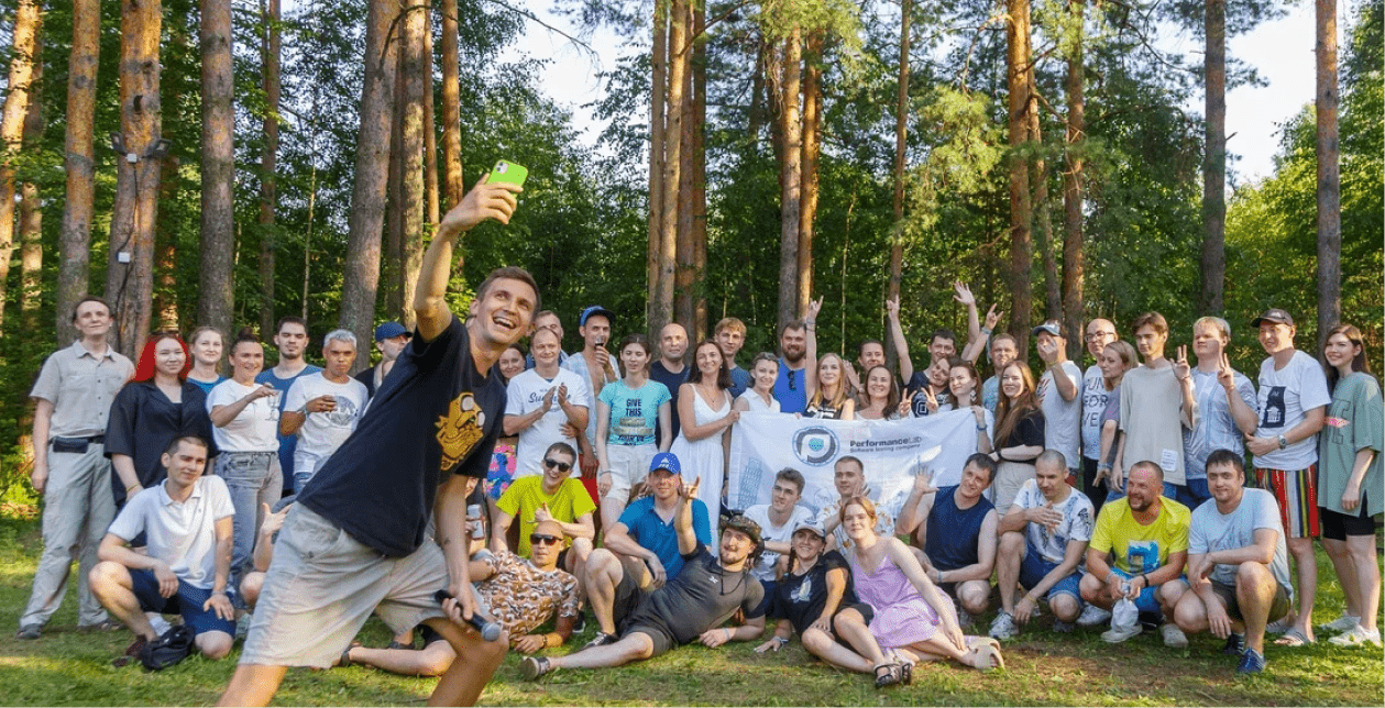 Офис компании Перфоманс Лаб в Ижевске отпраздновал 10-ти летний юбилей.